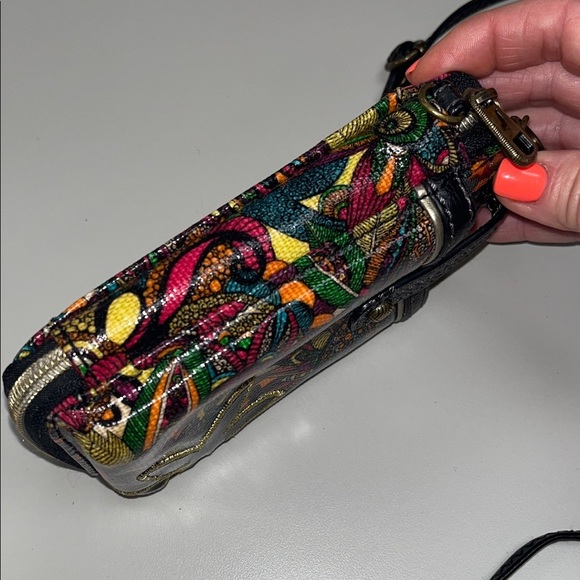 Sakroots Multicolor Crossbody Bag / Wallet removable adjustable strap - Picture 4 of 13